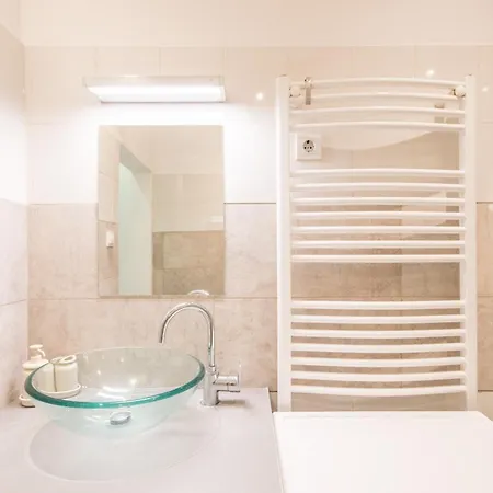 - Large - Easy Sleep Appartamento Budapest