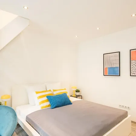 아파트 - Large - Easy Sleep