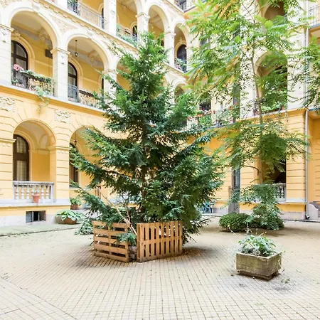 - Large - Easy Sleep 아파트 부다페스트