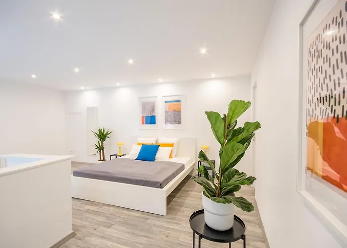 - Large - Easy Sleep Apartament *