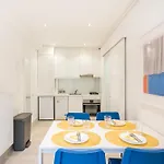 - Large - Easy Sleep Apartamento